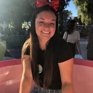 Meet your Posher, Madi